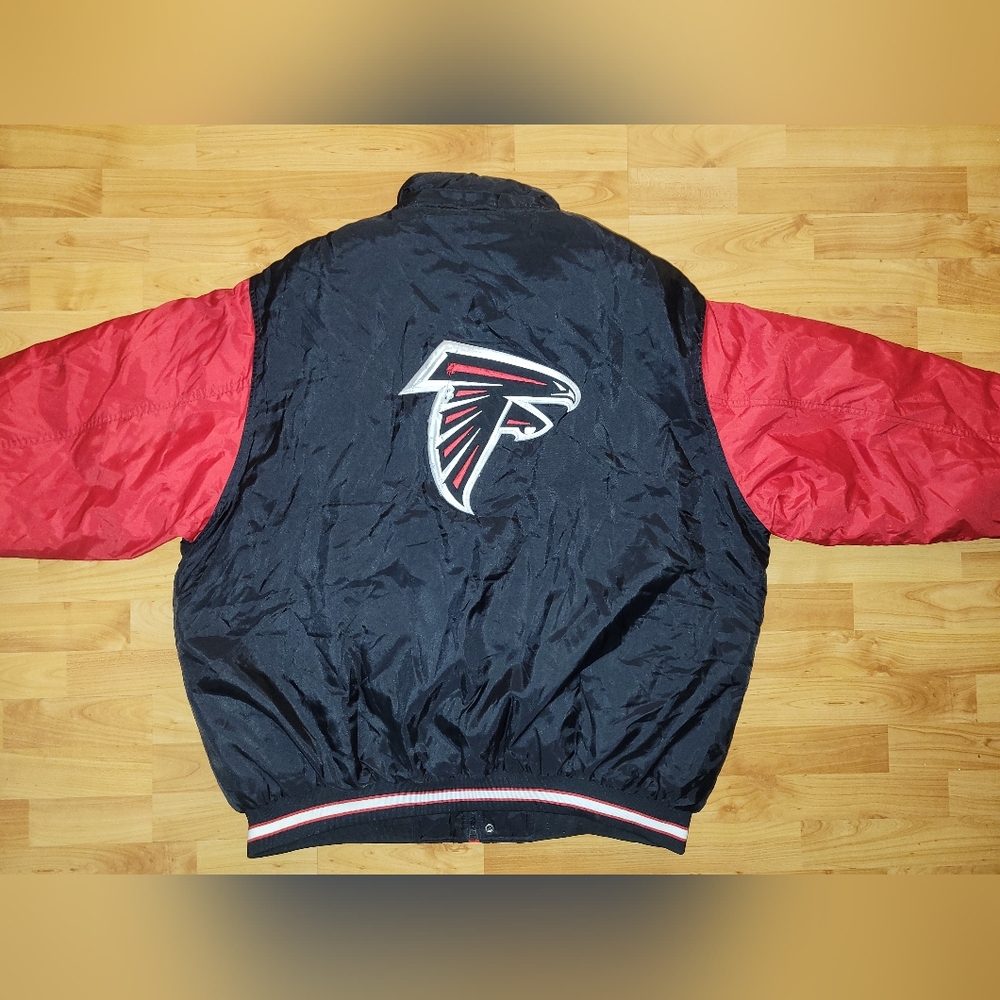 Vintage Y2K Reebok Atlanta Falcons NFL Winter Jacket Black and Red Men's 2XL